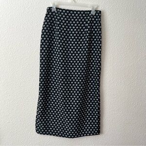 N.Y Garment Factory Vintage black with floral pattern skirt Size 7/8